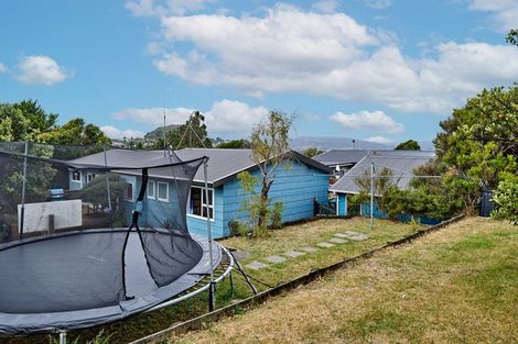 Photo of property in 202 Staithes Drive South, Whitby, Porirua, 5024