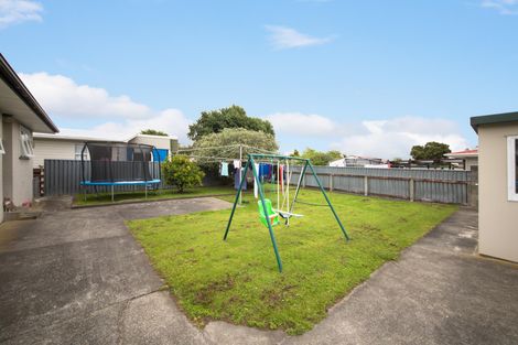 Photo of property in 14 Anakiwa Street, Kelvin Grove, Palmerston North, 4414