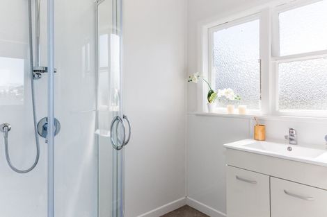 Photo of property in 23a Kapiti Crescent, Titahi Bay, Porirua, 5022