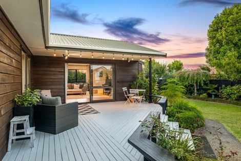 Photo of property in 31 Crampton Court, Orewa, 0931