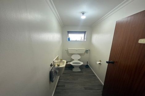 Photo of property in 7 Chippendale Crescent, Highbury, Palmerston North, 4412