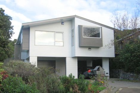 Photo of property in 40 Rembrandt Avenue, Tawa, Wellington, 5028