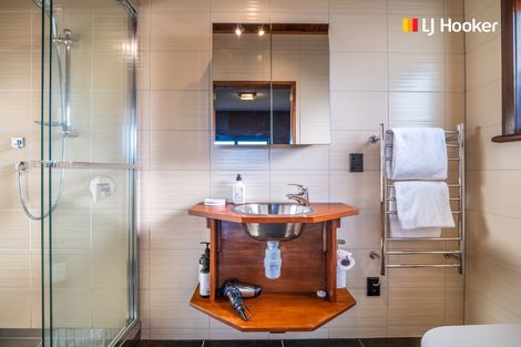 Photo of property in 71 Carroll Street, Dunedin Central, Dunedin, 9016