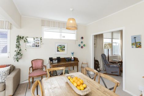 Photo of property in 206 Whitaker Street, Whataupoko, Gisborne, 4010