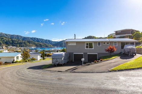 Photo of property in 14 Seaview Crescent, Picton, 7220