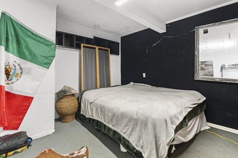 Photo of property in 9 Saxton Road, Upper Vogeltown, New Plymouth, 4310