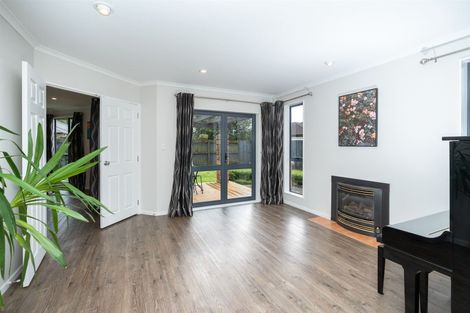 Photo of property in 4 Kingsbury Court, Rototuna North, Hamilton, 3210