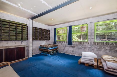 Photo of property in 115 Beach Haven Road, Beach Haven, Auckland, 0626