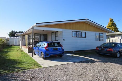 Photo of property in 9 Robinson Avenue, Holdens Bay, Rotorua, 3010