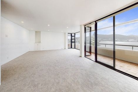 Photo of property in 6/260 Oriental Parade, Oriental Bay, Wellington, 6011