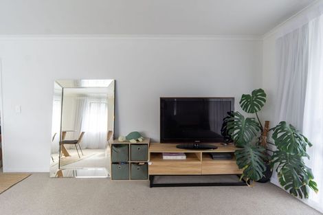 Photo of property in 3 Cassidy Street, Hamilton East, Hamilton, 3216