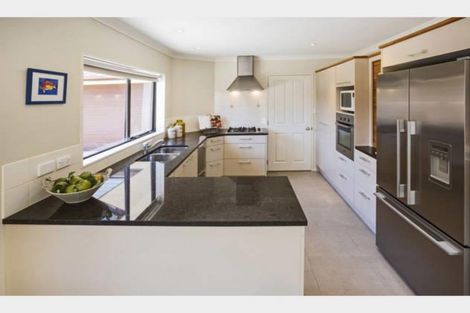 Photo of property in 10a Waller Avenue, Bucklands Beach, Auckland, 2012