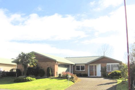 Photo of property in 8 Callum Brae Drive, Rototuna, Hamilton, 3210