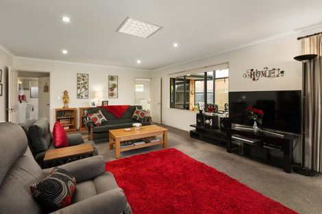 Photo of property in 10 Merrimana Drive, Thames, 3500