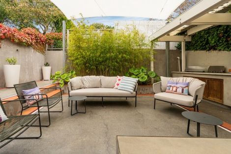 Photo of property in 54 Majoribanks Street, Mount Victoria, Wellington, 6011