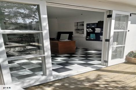 Photo of property in 596 Maunganui Road, Mount Maunganui, 3116