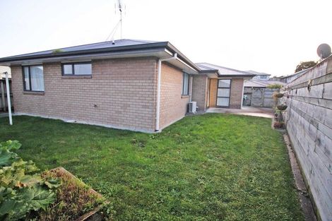 Photo of property in 18 Shrule Place, Huntington, Hamilton, 3210