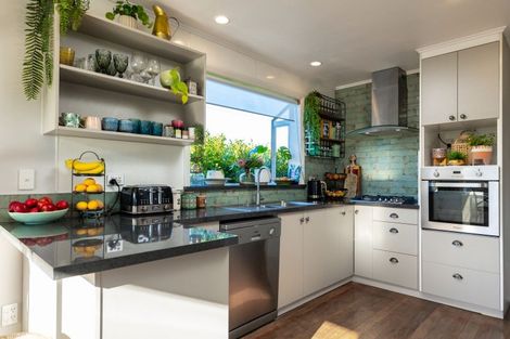 Photo of property in 106 Muller Road, Blenheim, 7201