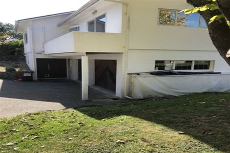 Photo of property in 23 Elsted Place, Goodwood Heights, Auckland, 2105