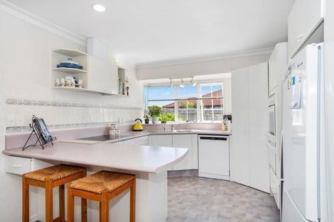 Photo of property in 13 Lotus Avenue, Mount Maunganui, 3116