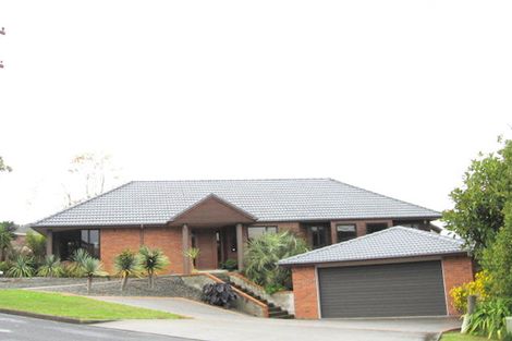 Photo of property in 43 Parkhill Road, Mellons Bay, Auckland, 2014