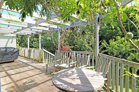 Photo of property in 10 Stingray Crescent, Whiritoa, Whangamata, 3691