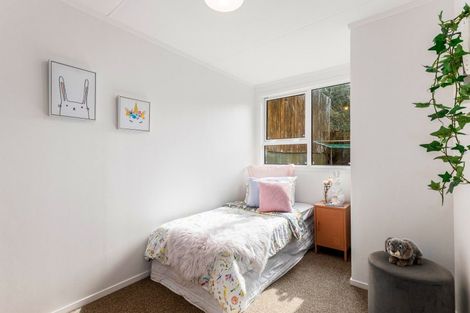 Photo of property in 7/29 Main Road, Tawa, Wellington, 5028