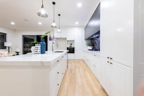 Photo of property in 7 Downpatrick Drive, Flat Bush, Auckland, 2019