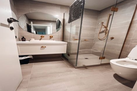 Photo of property in 119 Mount Pleasant Road, Mount Pleasant, Christchurch, 8081