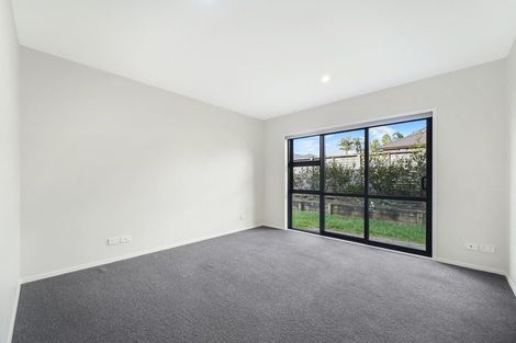 Photo of property in 3 Mill Grove, Riverhead, 0820