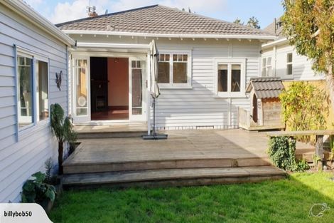 Photo of property in 276 Point Chevalier Road, Point Chevalier, Auckland, 1022