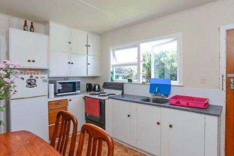 Photo of property in 2/707 Alexandra Street, Parkvale, Hastings, 4122