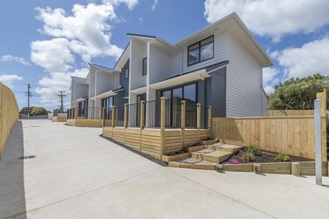 Photo of property in 30c Russell Road, Manurewa, Auckland, 2102