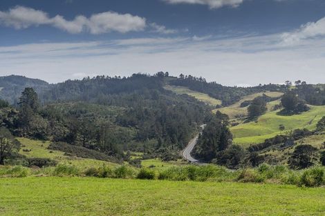 Photo of property in 26 Azimuth Road, Tairua, 3508