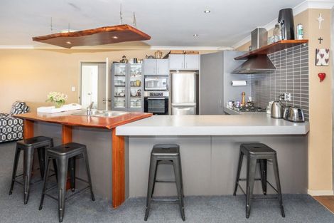 Photo of property in 37 Bramley Drive, Rototuna, Hamilton, 3210