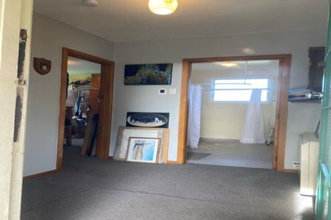 Photo of property in 15 Morris Road, Amberley, 7410