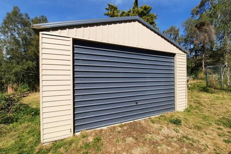 Photo of property in 29 Berwick Road, Clarendon, Outram, 9073