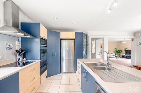 Photo of property in 20 Garrett Place, Riverstone Terraces, Upper Hutt, 5018