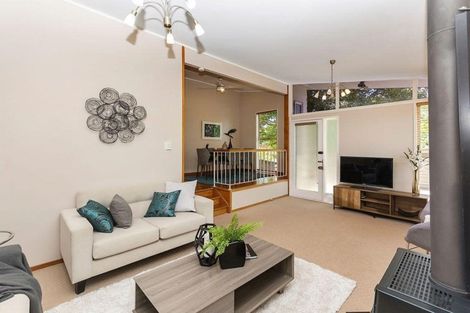 Photo of property in 25 Bellringer Road, Massey, Auckland, 0614