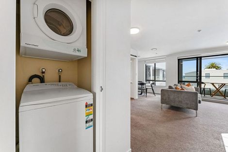 Photo of property in 36 Victoria Road, Mount Maunganui, 3116