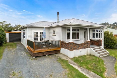 Photo of property in 25 Abbotsford Road, Green Island, Dunedin, 9018