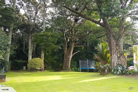 Photo of property in 7 Hillcrest Grove, Hillpark, Auckland, 2102