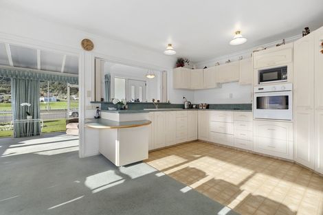 Photo of property in 241 Whitaker Street, Te Aroha, 3320