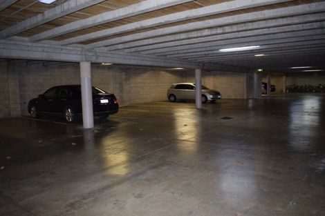 Photo of property in Marina Park Apartments, 20/146 Fanshawe Street, Auckland Central, Auckland, 1010