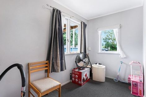Photo of property in 7 Barberry Lane, Te Atatu Peninsula, Auckland, 0610