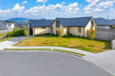 Photo of property in 9 Deans Place, Amberley, 7410