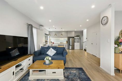 Photo of property in 14b Notre Dame Way, Albany, Auckland, 0632