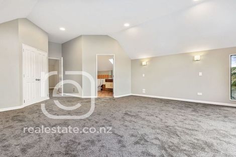 Photo of property in 2 Roseville Road, Gulf Harbour, Whangaparaoa, 0930