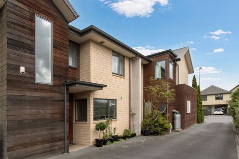 Photo of property in 15b Burdale Street, Riccarton, Christchurch, 8011