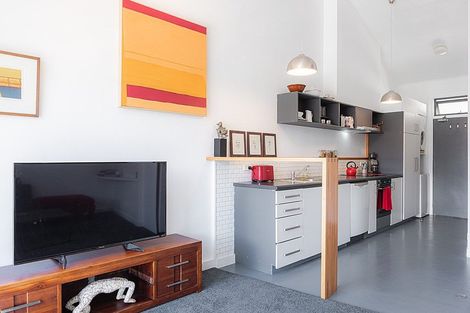 Photo of property in Hannahs Corner, 36/8 Leeds Street, Te Aro, Wellington, 6011